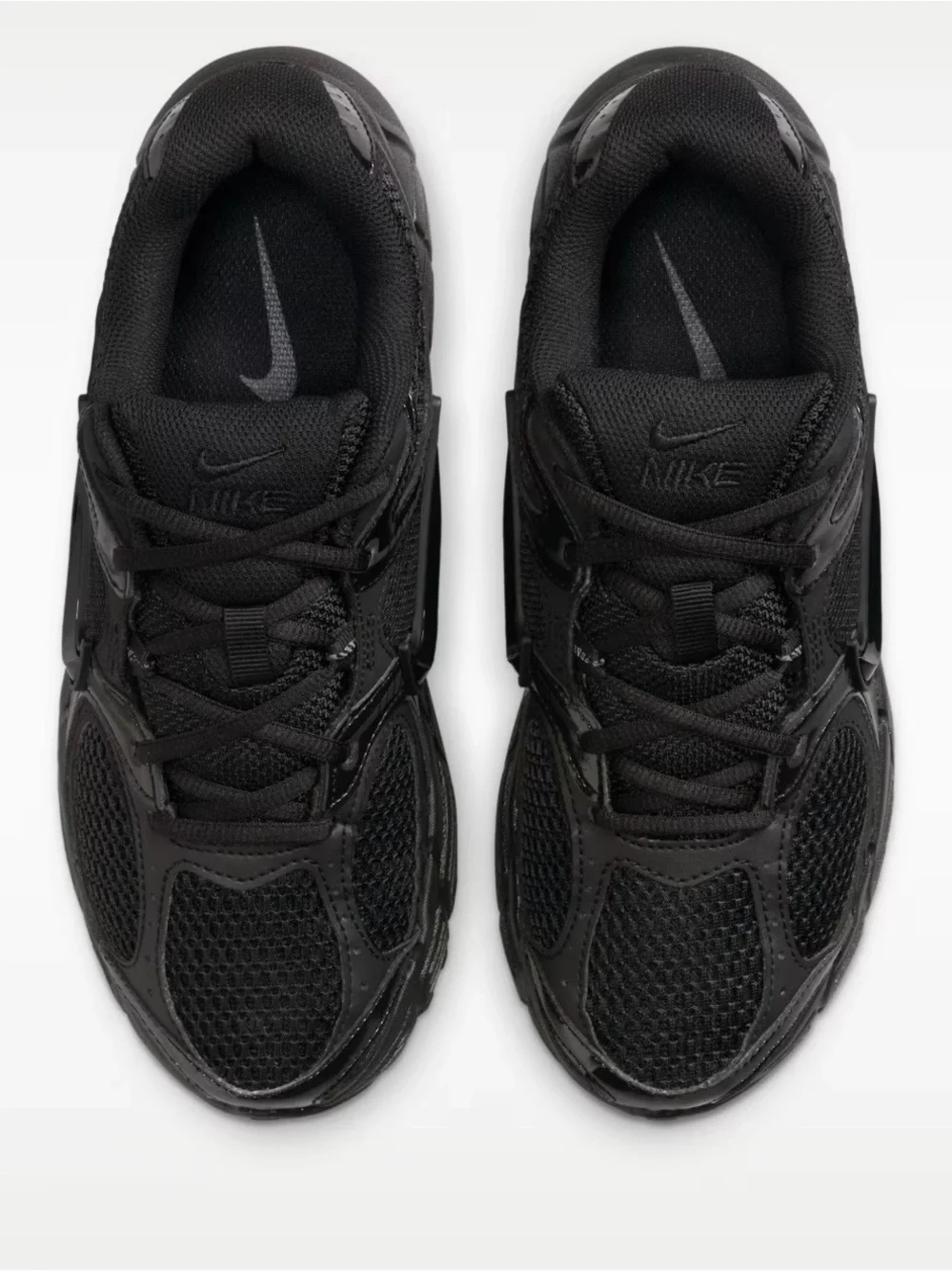 Nike Black Low-Top Mesh Running Shoe